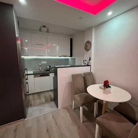 Apartman Panda Deluxe